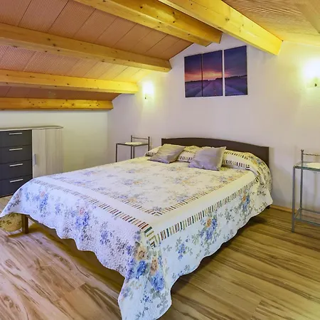 4 Bedroom Beautiful In Labin Labin (Istria)