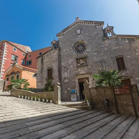 4 Bedroom Beautiful In Labin Holiday home Labin (Istria)