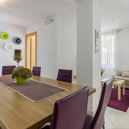 4 Bedroom Beautiful In Labin Labin (Istria)