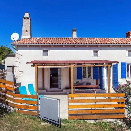 Holiday home 4 Bedroom Beautiful In Labin